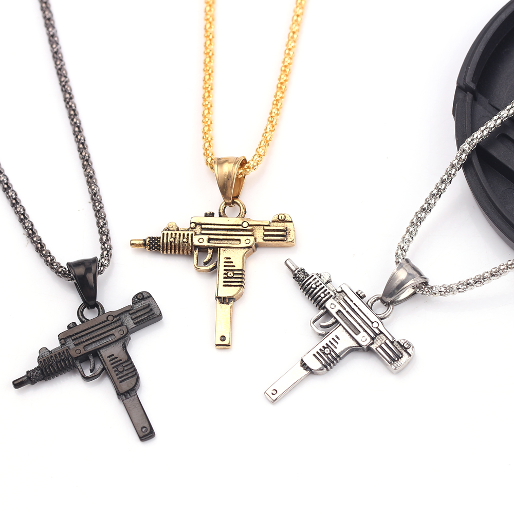 Men'S Fashion Model - Collana con Ciondolo a Forma di