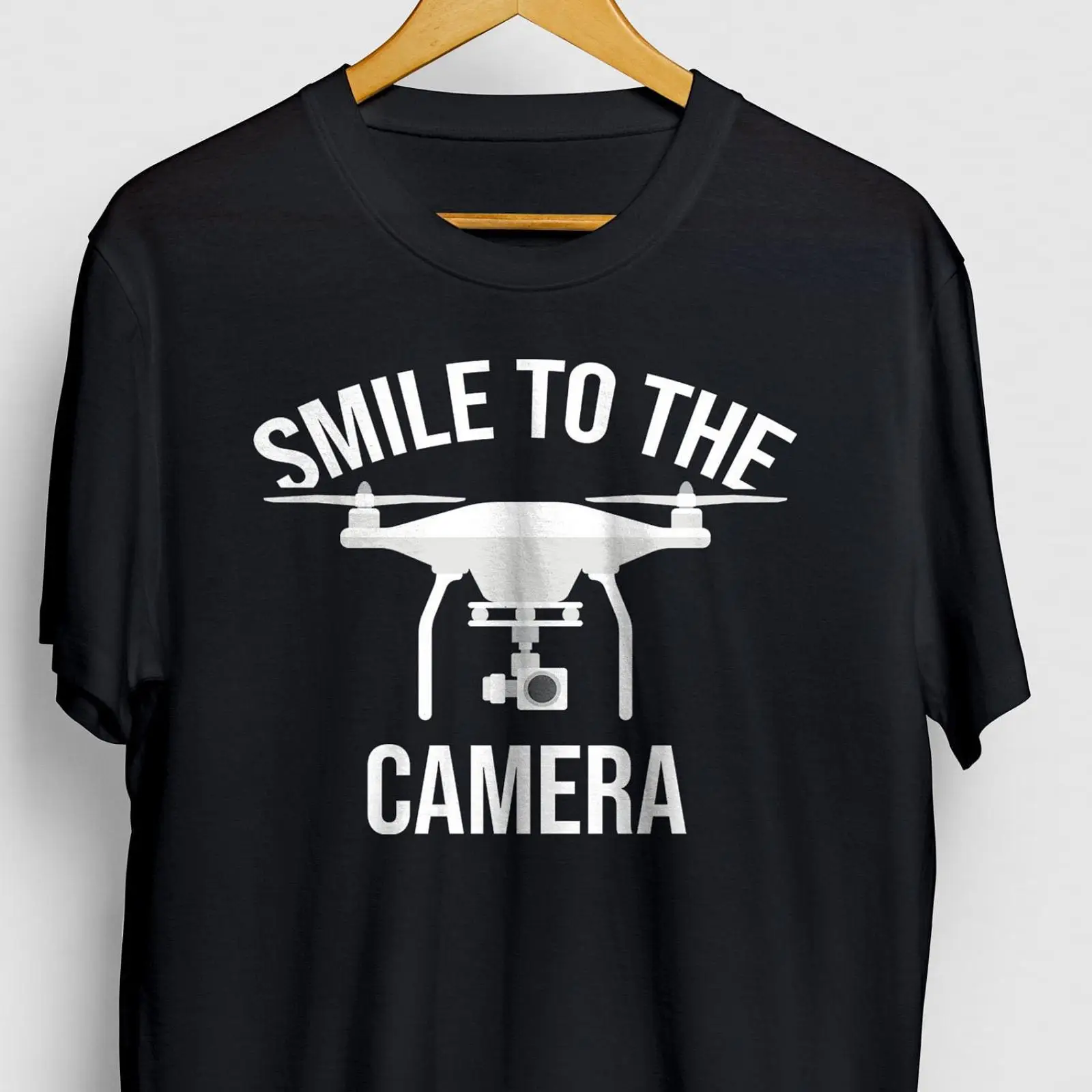 Men Fashion Photography - Maglietta Smile To The Camera Drone
