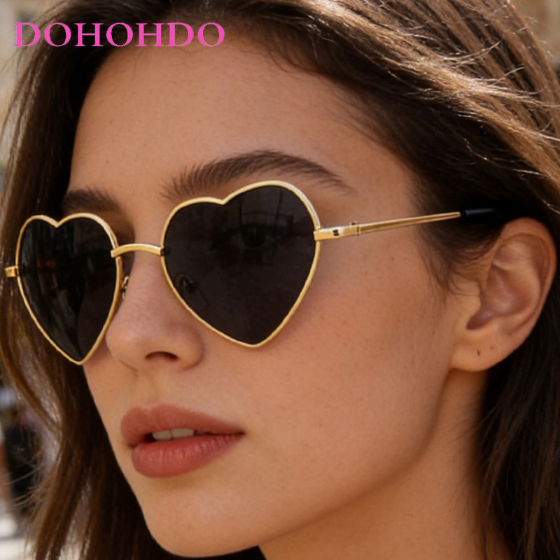 Occhiali da Sole Trendy a Form - Men Fashion Photography recensione e prezzo