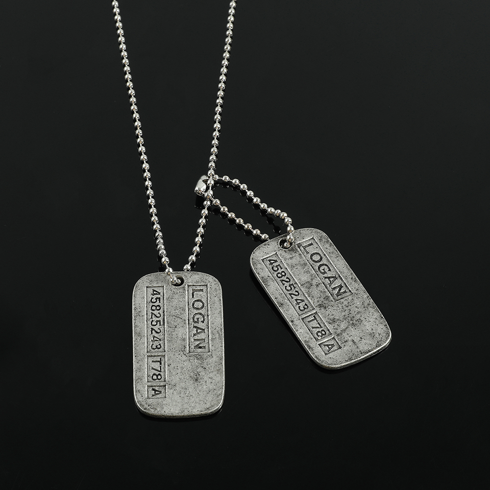 Collana con Ciondolo Militare  - Men'S Fashion Model recensione e prezzo