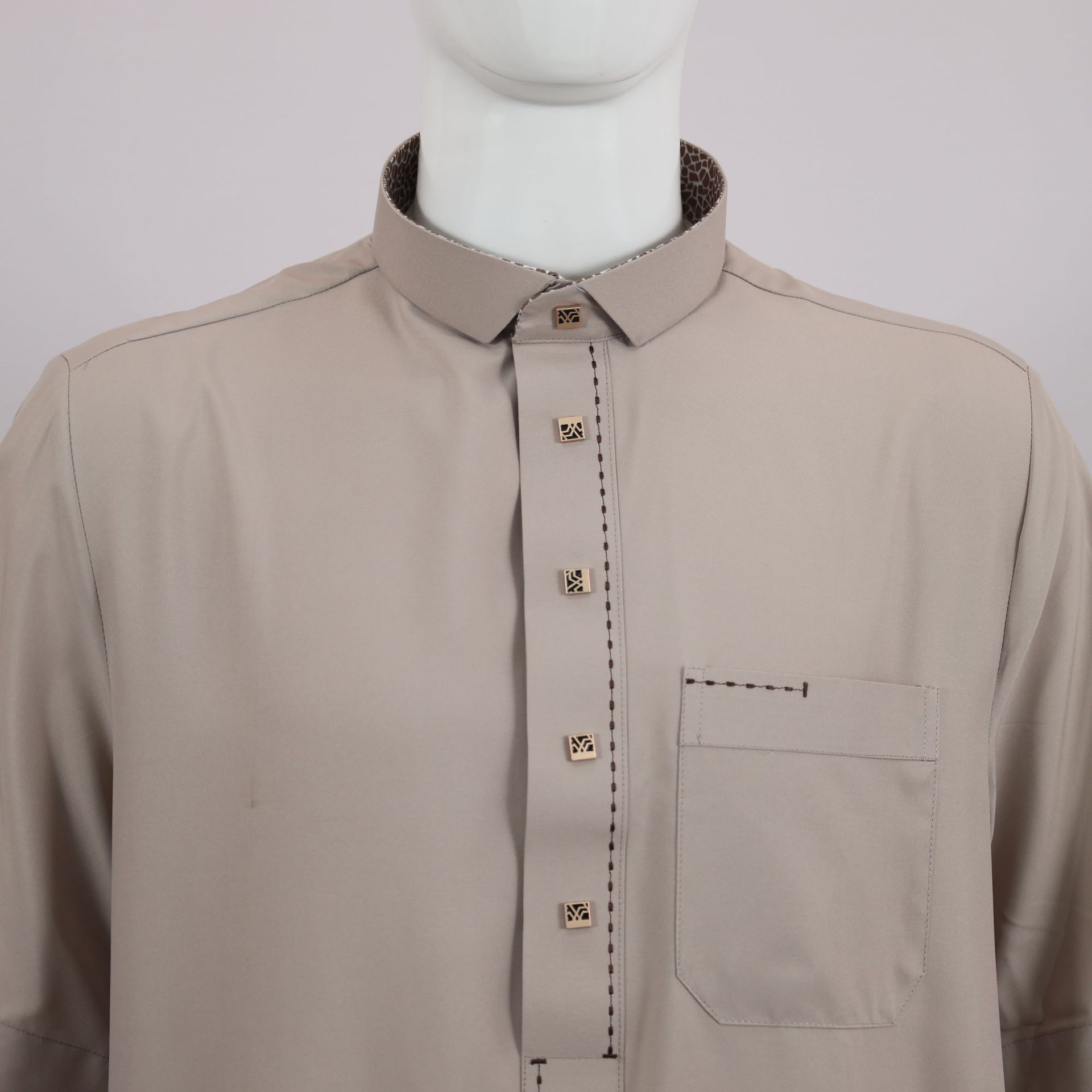 Abito Arabo da Uomo Stile Qata - Men'S Fashion Qatar recensione e prezzo
