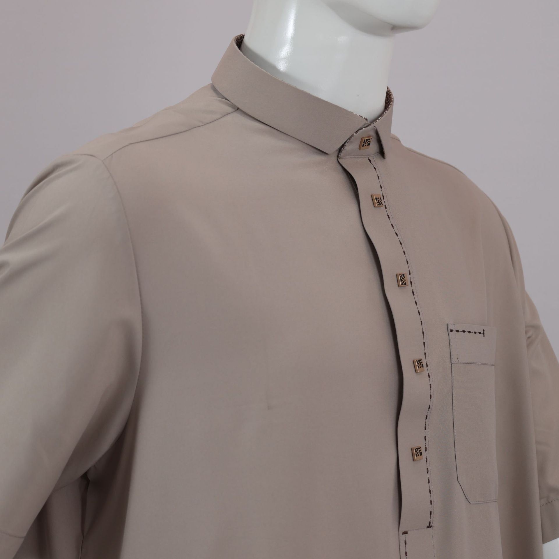 Abito Arabo da Uomo Stile Qata - Men'S Fashion Qatar recensione e prezzo